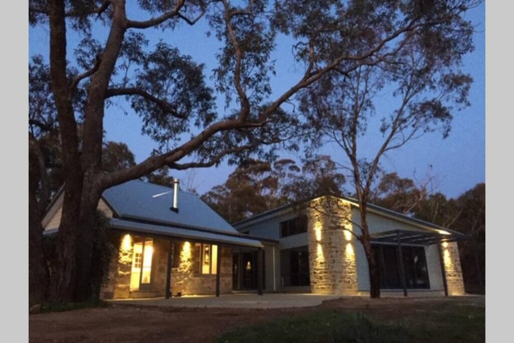 Vila Benny'S Retreat Luxury Bushland Escape Clare Exteriér fotografie